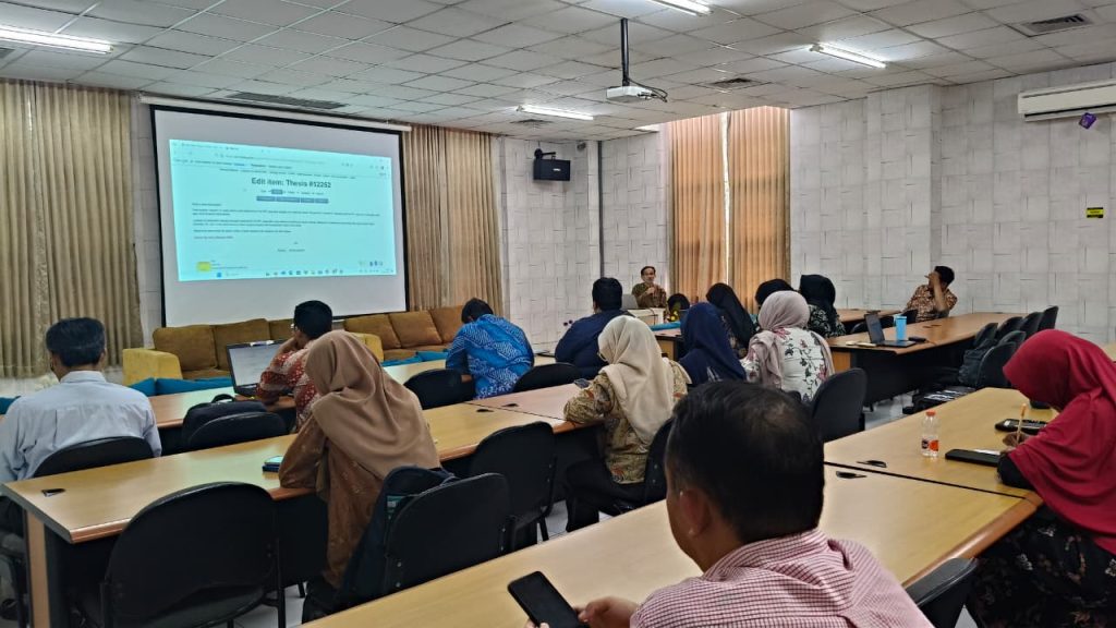 Kembangkan Kompetensi, Pusat Perpustakaan adakan Inhouse Training Pengelolaan Repository